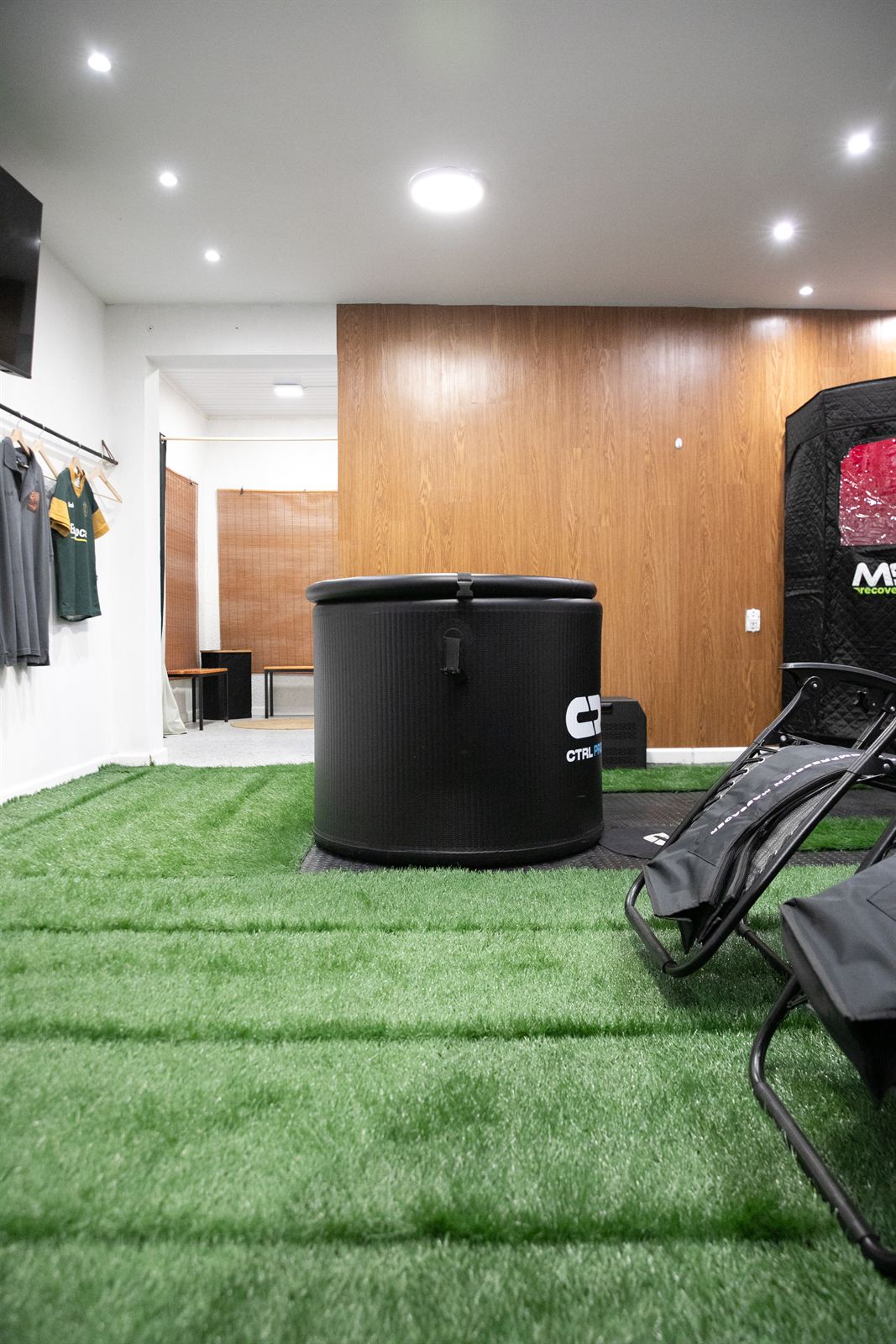 Sala de equipamiento de recuperación deportiva